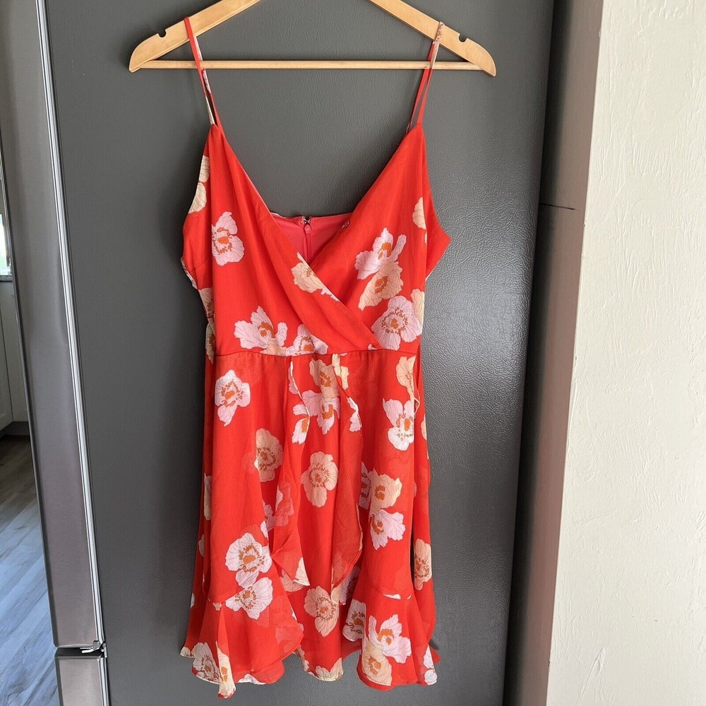 All in Favor Spaghetti Strap Floral Front Tie Dress Red Orange Ruffle Medium